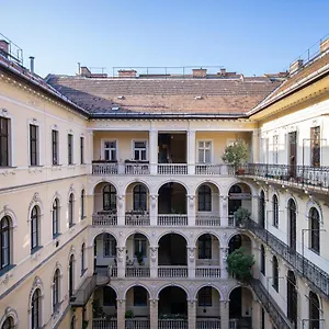  Apartamento Next To The Synagogue
