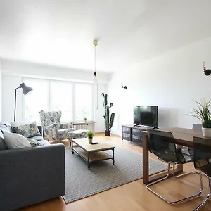 cactus-flat-70m2.luxembourghotelsguide.com/