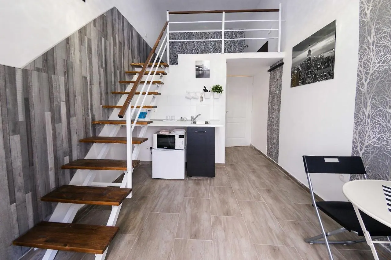 City Centre Loft Next To Synagogue Budapest Hungary